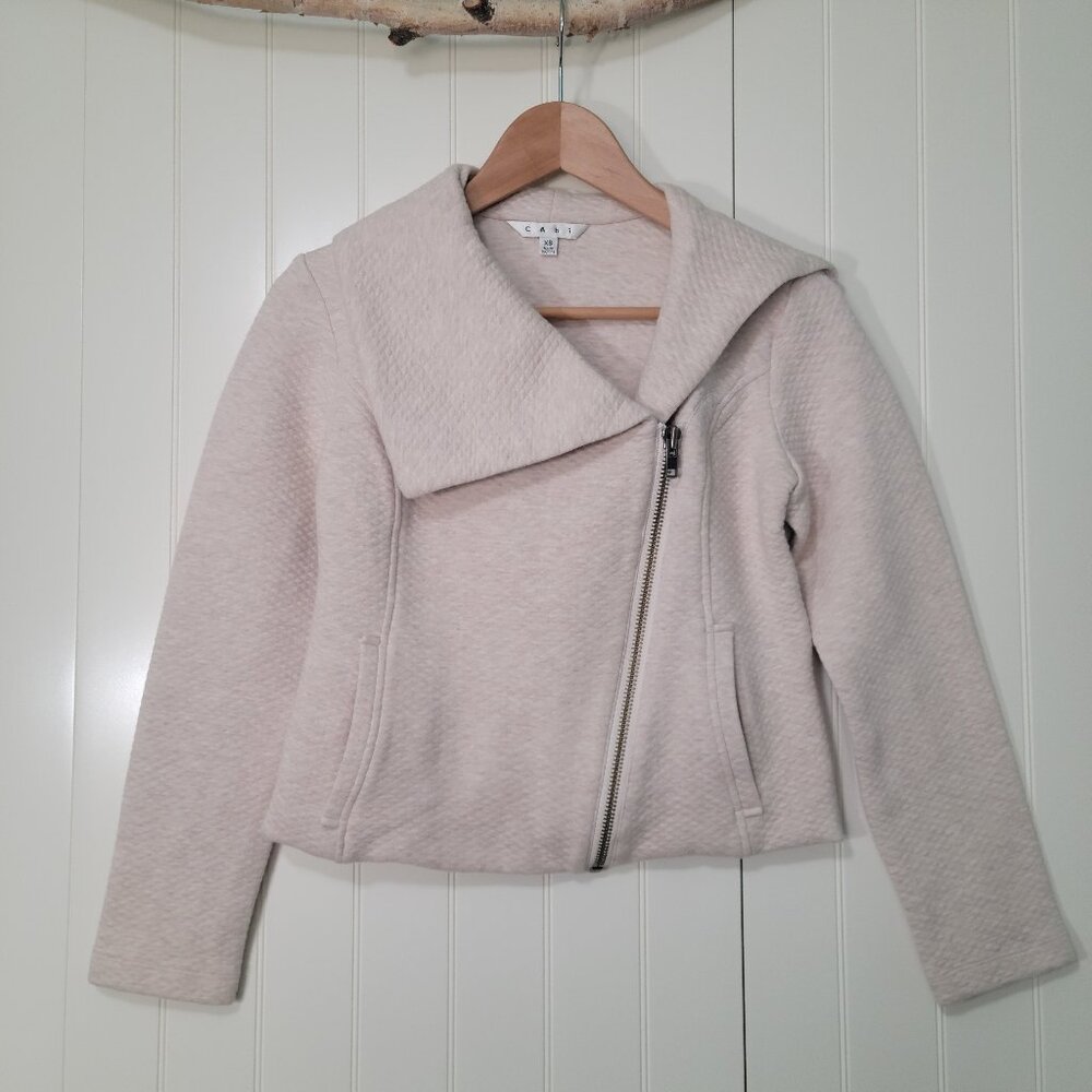 CAbi Ryder Quilted Shawl Vanilla Girl Moto Biker Jacket Asymmetrical Zip Beige